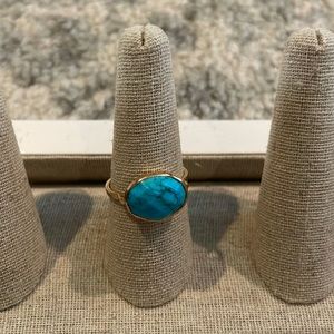 Stella & Dot turquoise stone ring in gold setting. Size 9.